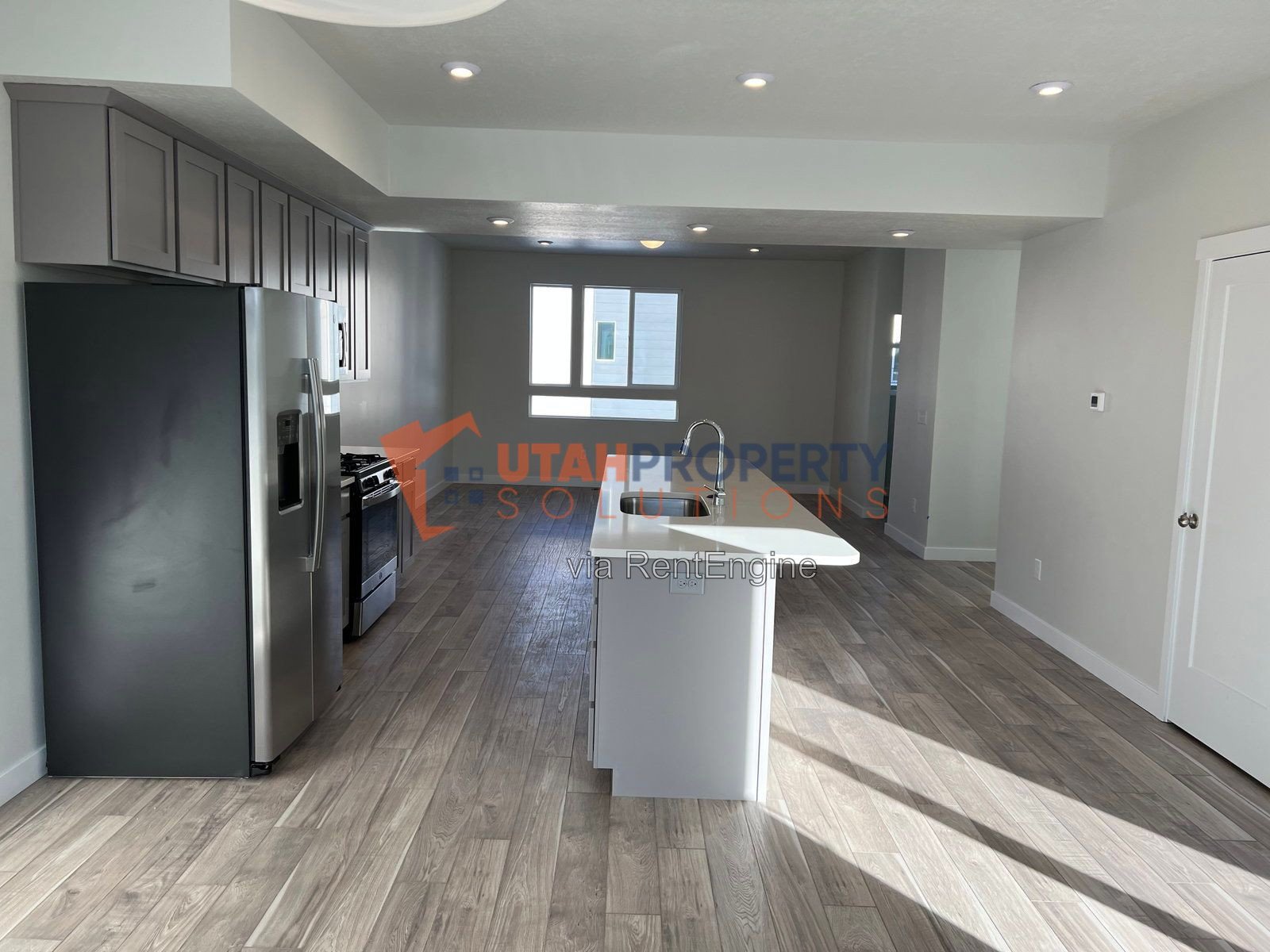 Pet Friendly End Unit Townhome in Rockwell Ranch! property image
