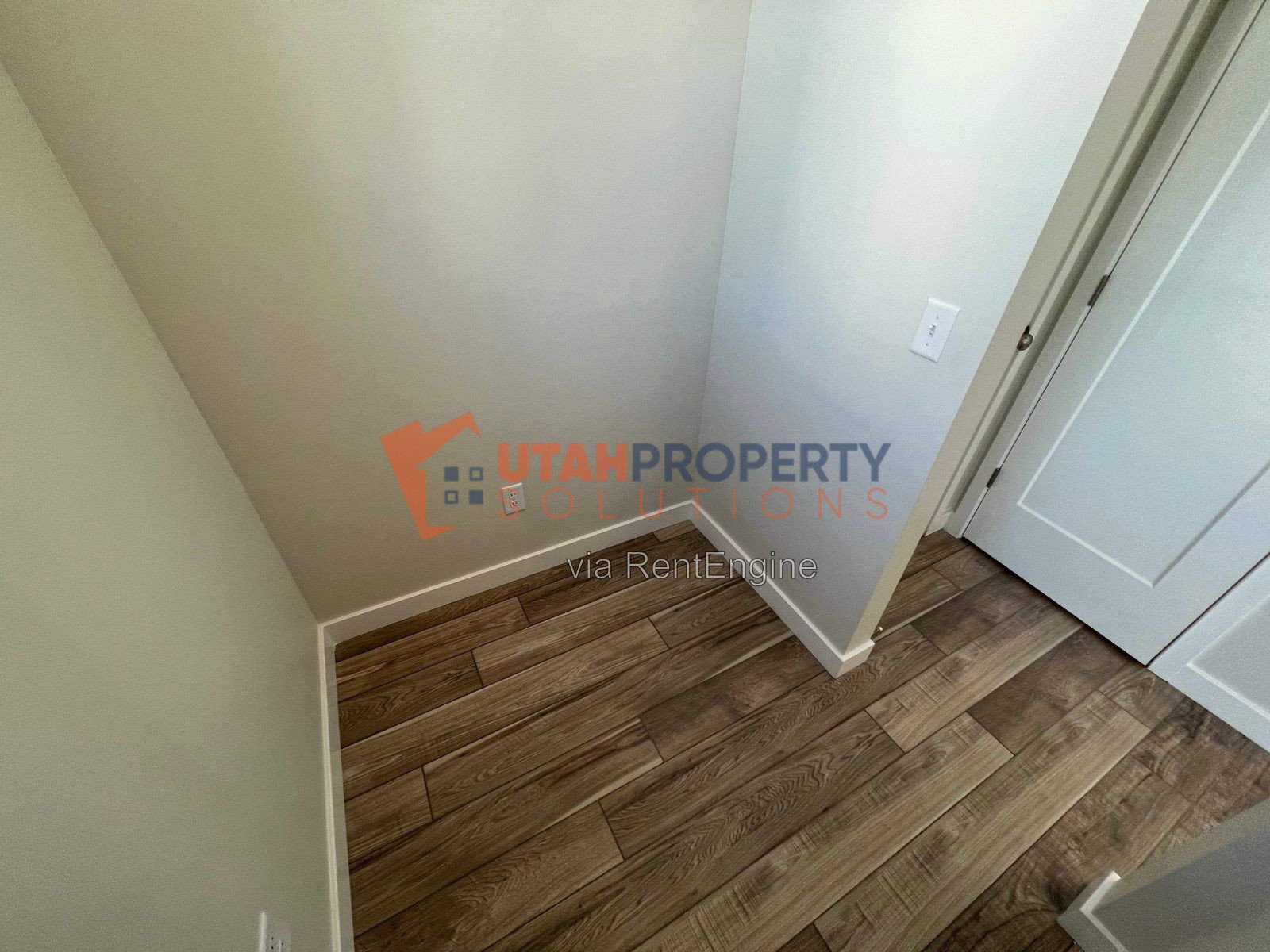 Pet Friendly End Unit Townhome in Rockwell Ranch! property image