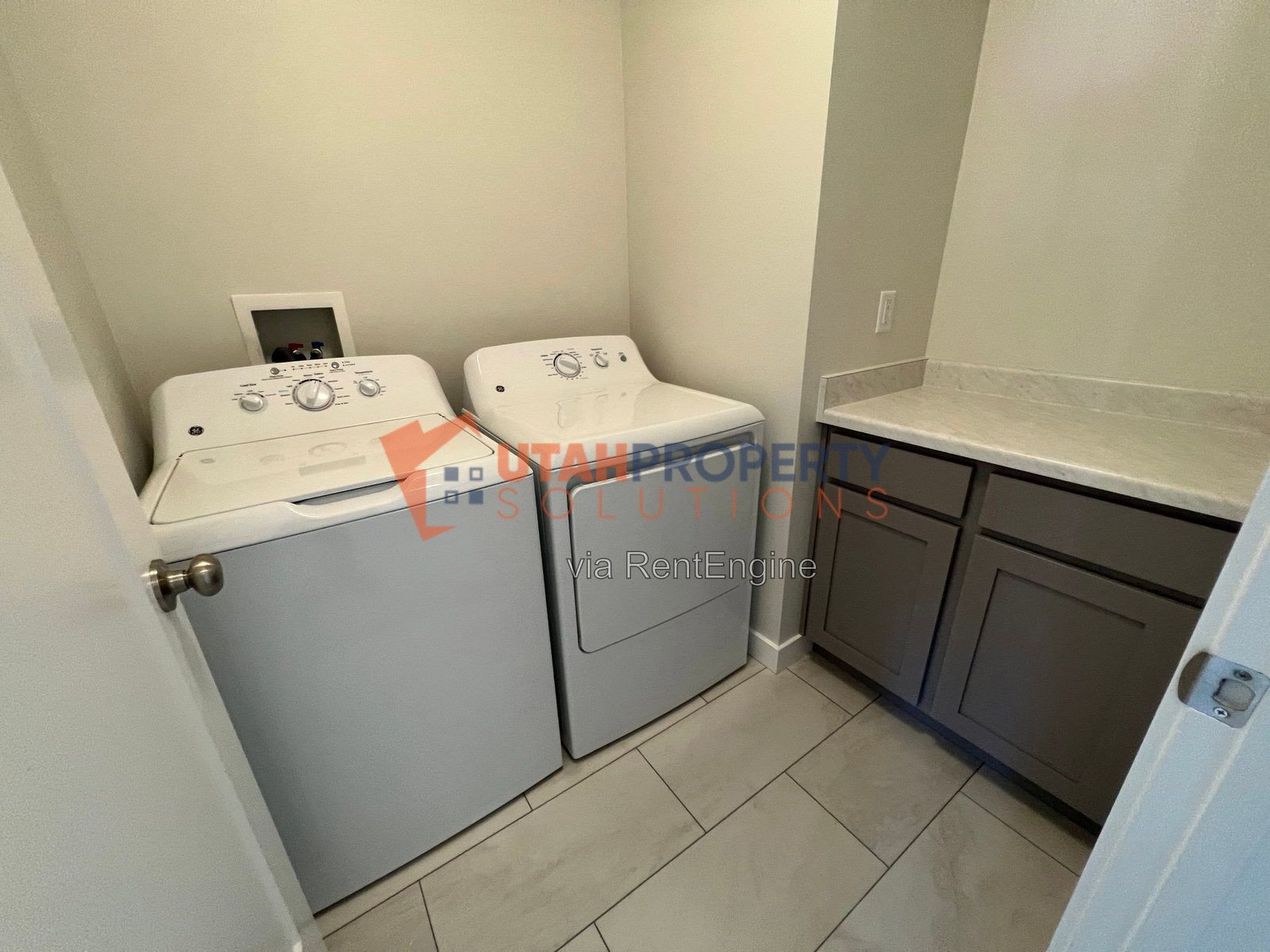 Pet Friendly End Unit Townhome in Rockwell Ranch! property image