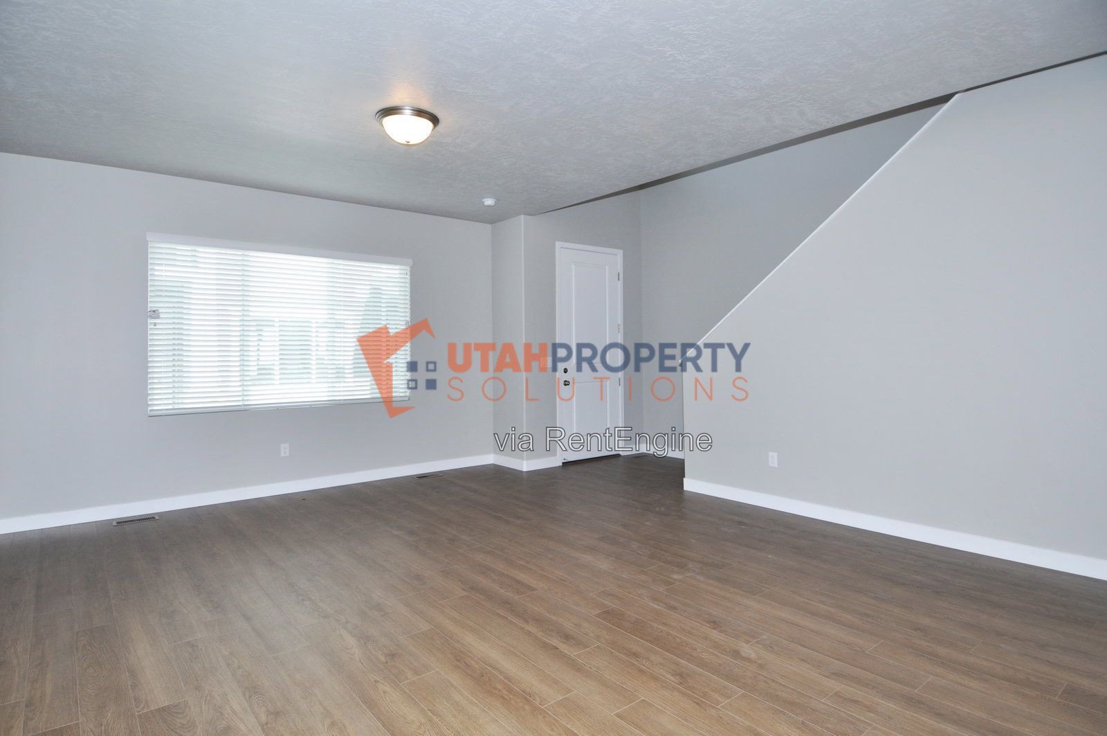 Gorgeous Pet friendly Townhome in Bluffdale! property image