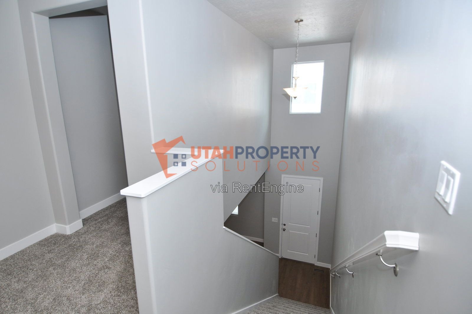 Gorgeous Pet friendly Townhome in Bluffdale! property image