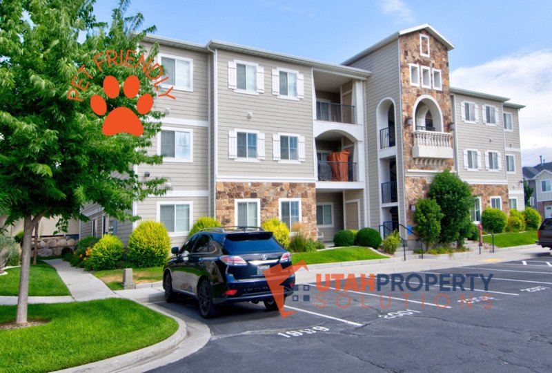 Main Level Pet Friendly Condo Available Now! property image