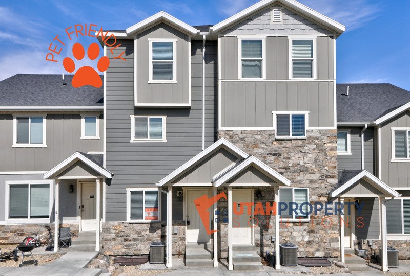 Pet Friendly Herriman Townhome Off the Corridor! property image