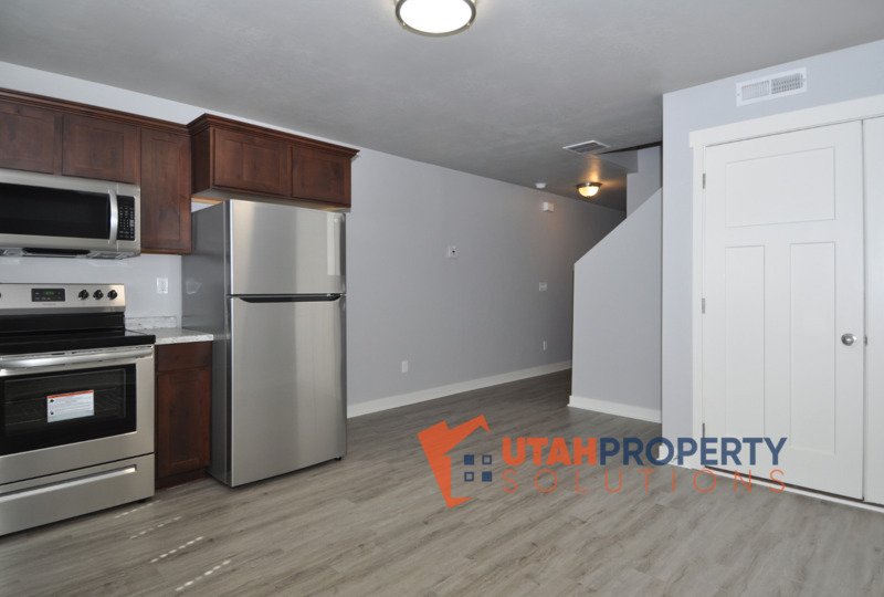 Pet Friendly Herriman Townhome Off the Corridor! property image