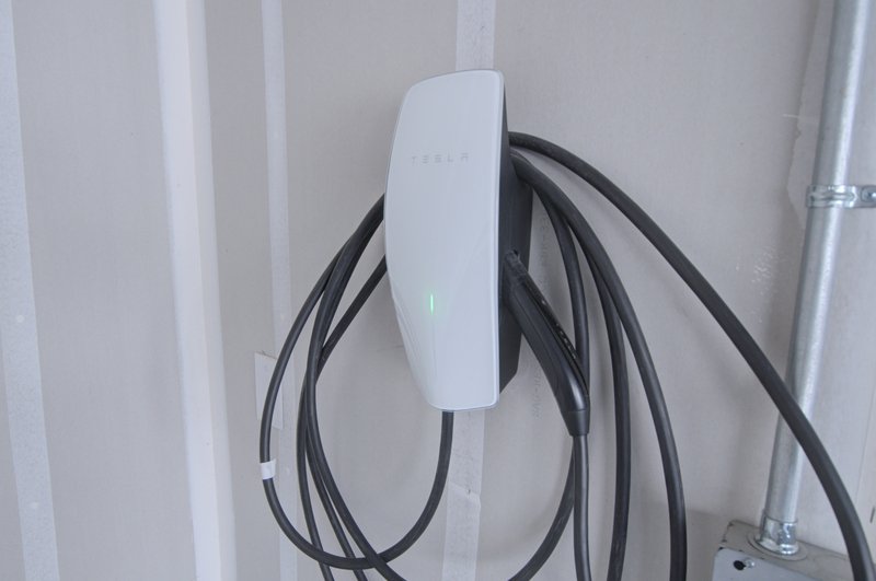 Contemporary 4 Bedroom Home in Saratoga Springs property image