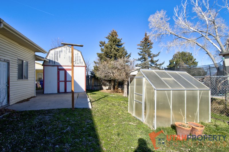 Coming Soon! Charming 5 Bedroom Single Family! property image