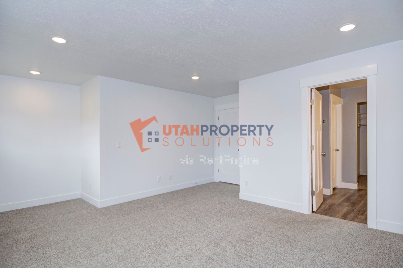 Pet Friendly Townhome In Eagle Mountain! property image