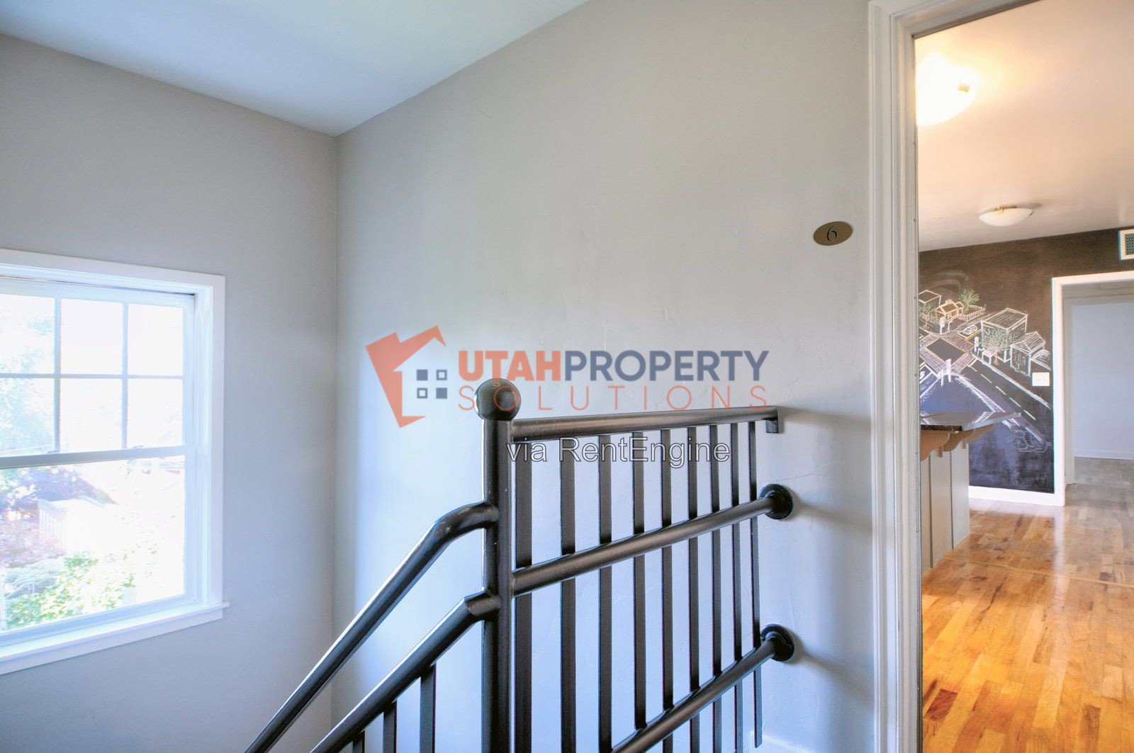 Gorgeous 2 Bed In Avenues - Parking Included! property image