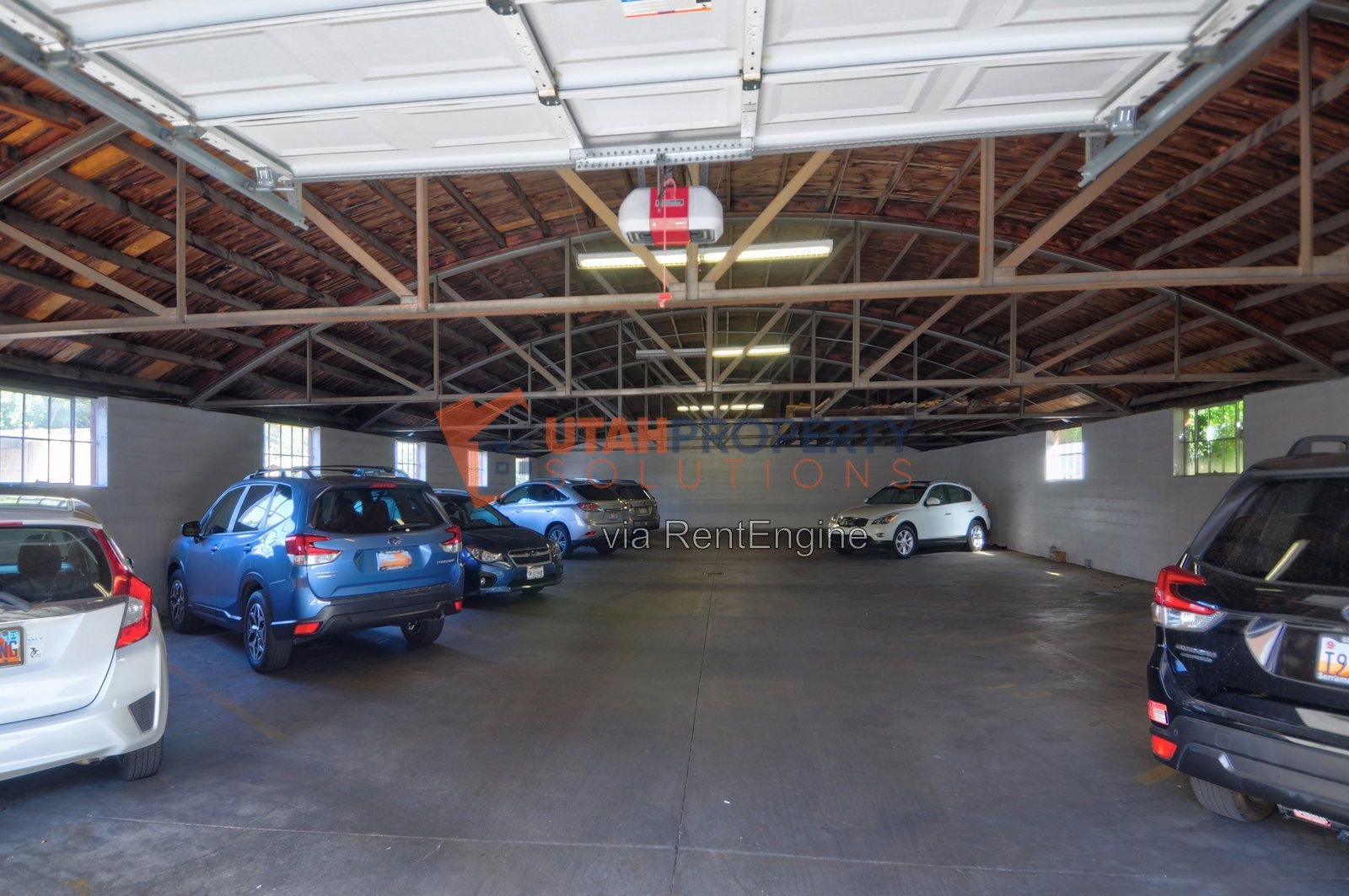Gorgeous 2 Bed In Avenues - Parking Included! property image