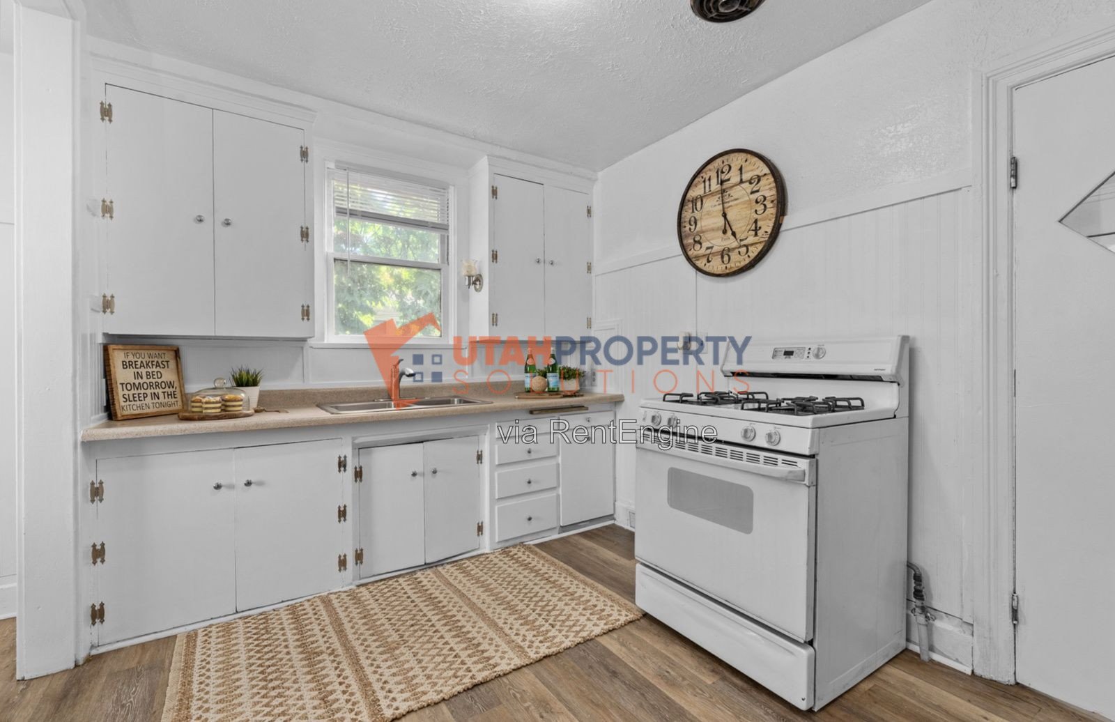 Cozy Single Family Home Near Sugar House property image