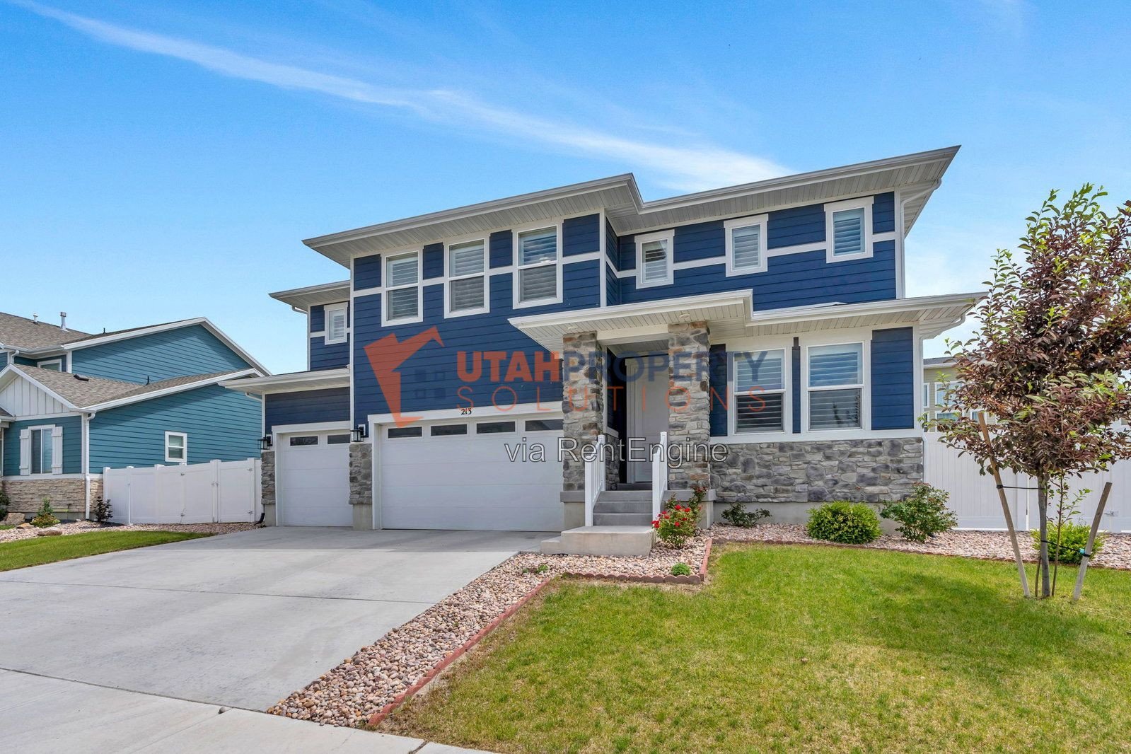 Gorgeous 5 Bedroom Single Family Home property image