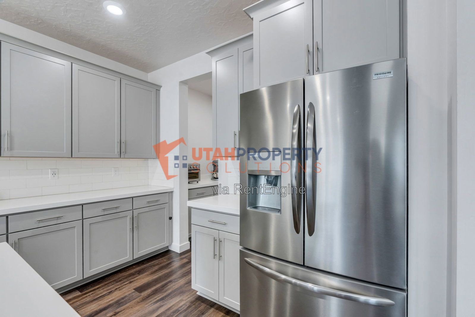 Gorgeous 5 Bedroom Single Family Home property image
