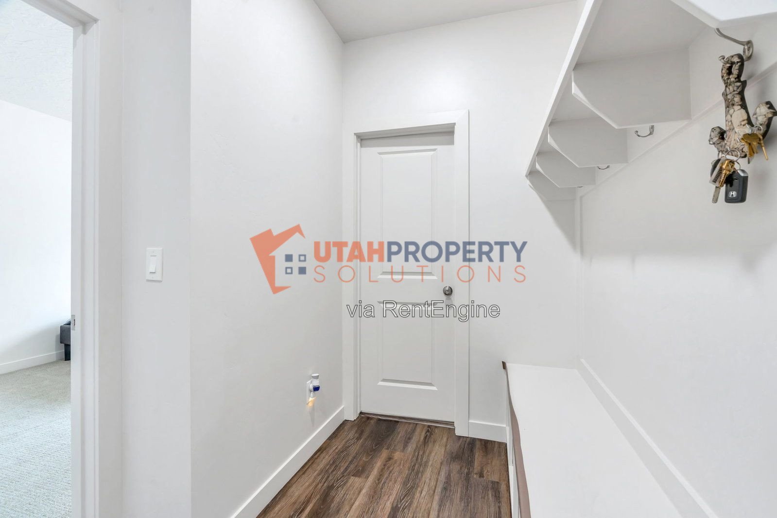 Gorgeous 5 Bedroom Single Family Home property image