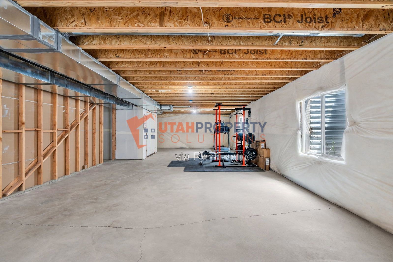 Gorgeous 5 Bedroom Single Family Home property image