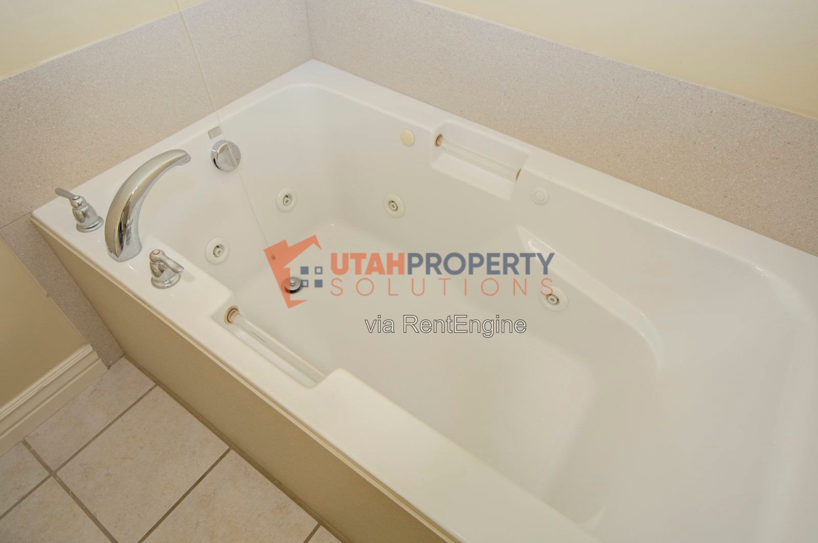Gorgeous Townhome for Rent in South Jordan! property image