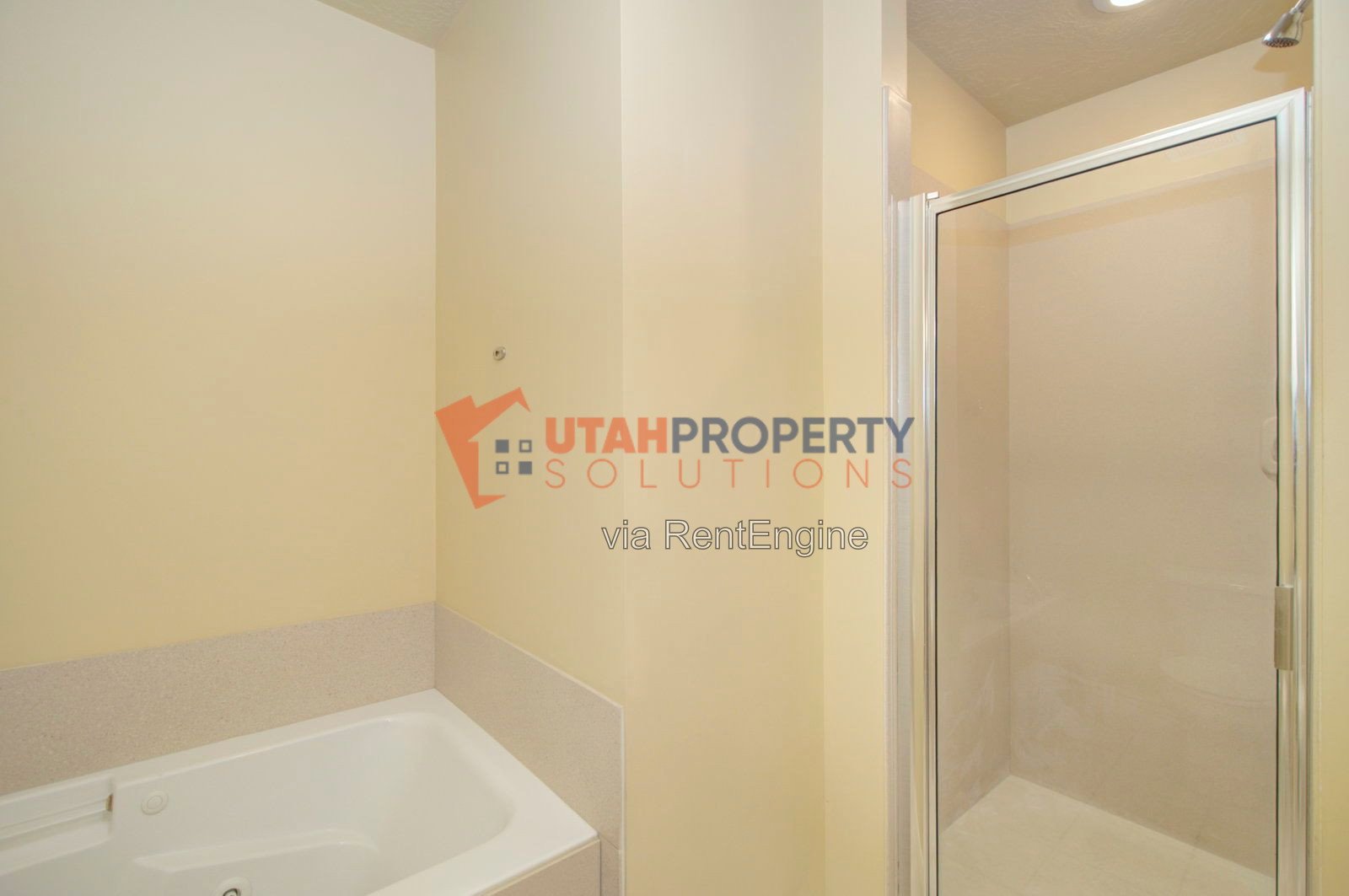 Gorgeous Townhome for Rent in South Jordan! property image
