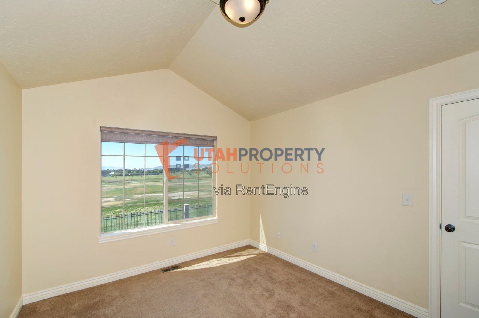 Gorgeous Townhome for Rent in South Jordan! property image