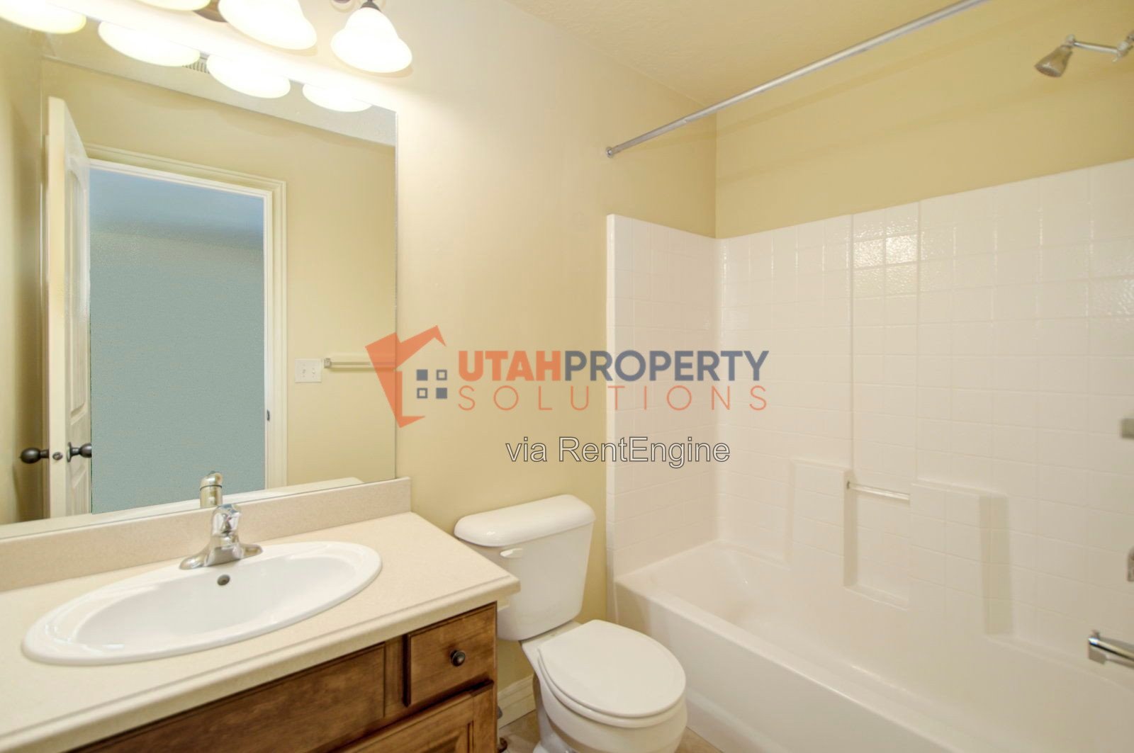 Gorgeous Townhome for Rent in South Jordan! property image
