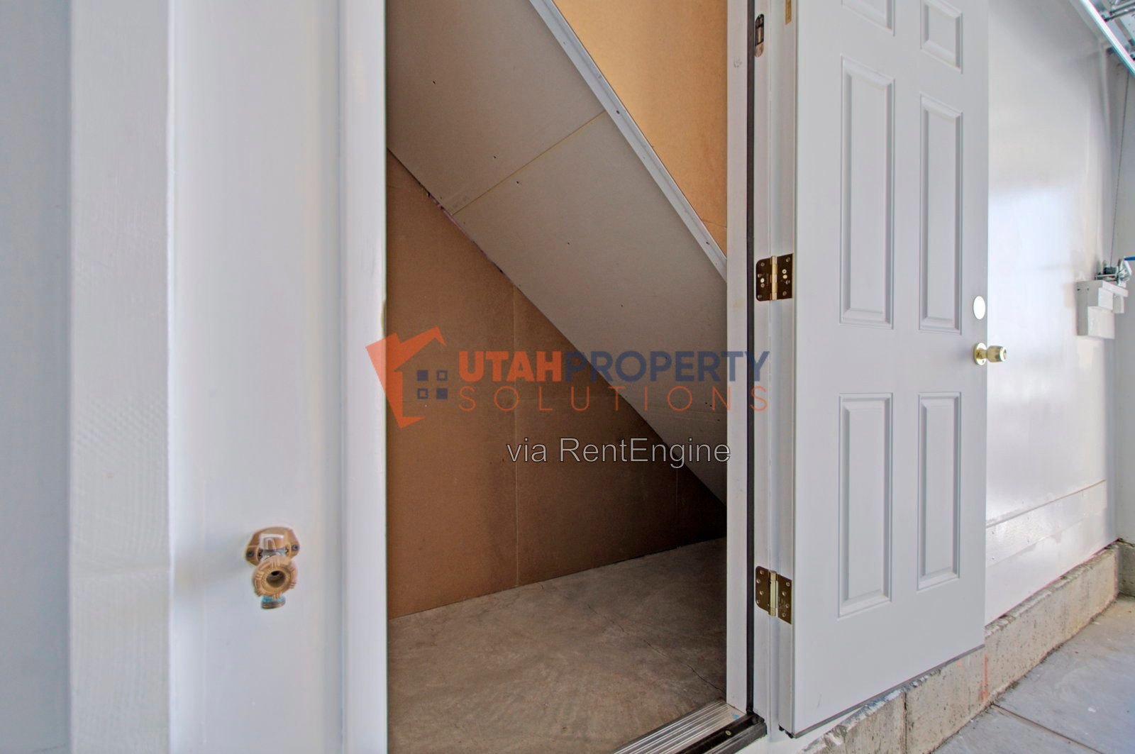 Gorgeous Townhome for Rent in South Jordan! property image