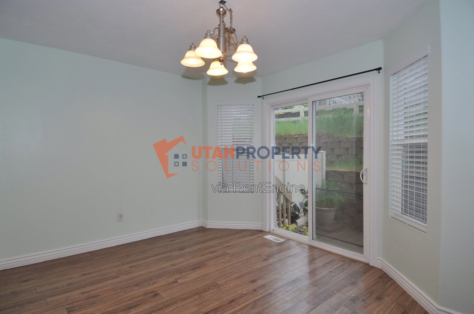 Pet Friendly Townhome in Murray! property image