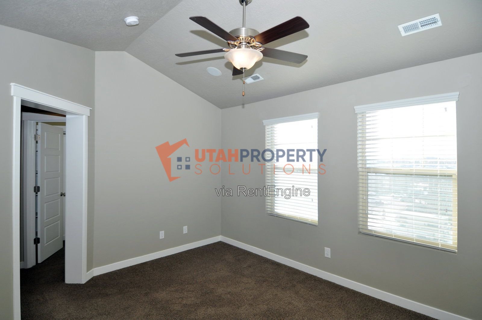 Modern Pet Friendly Townhome for Rent! property image