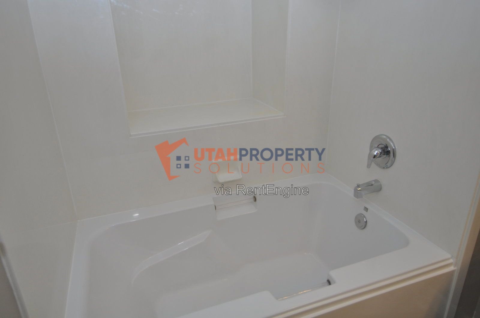 Modern Pet Friendly Townhome for Rent! property image
