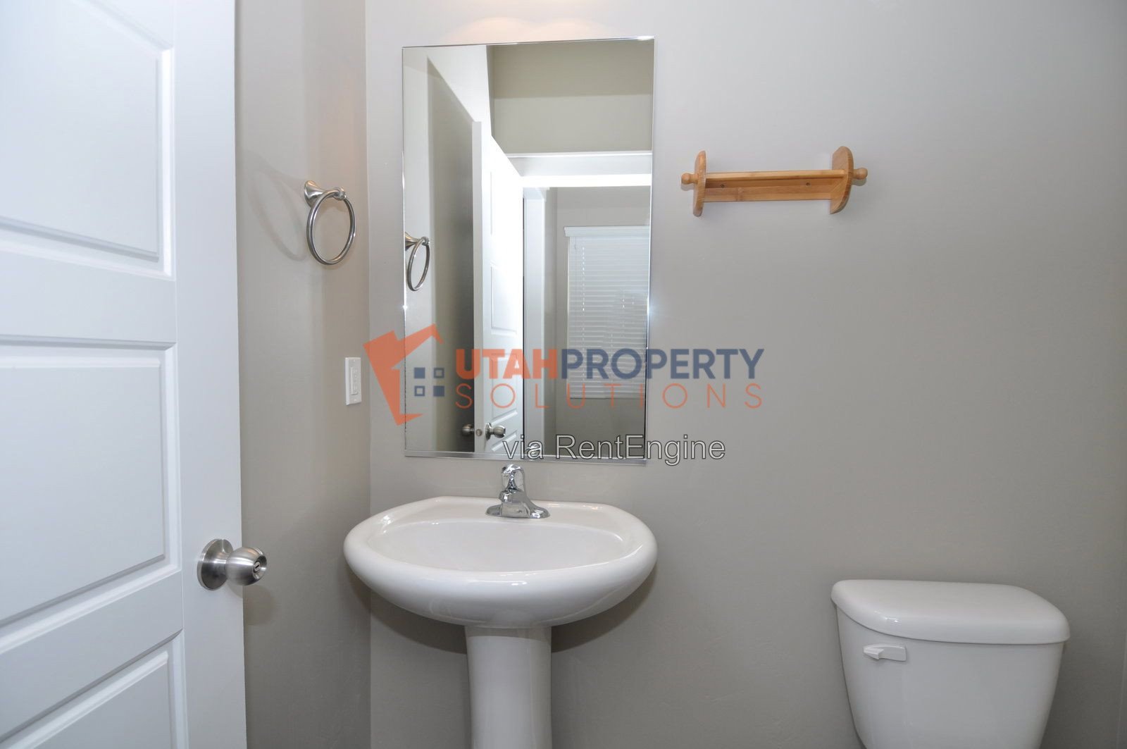 Modern Pet Friendly Townhome for Rent! property image