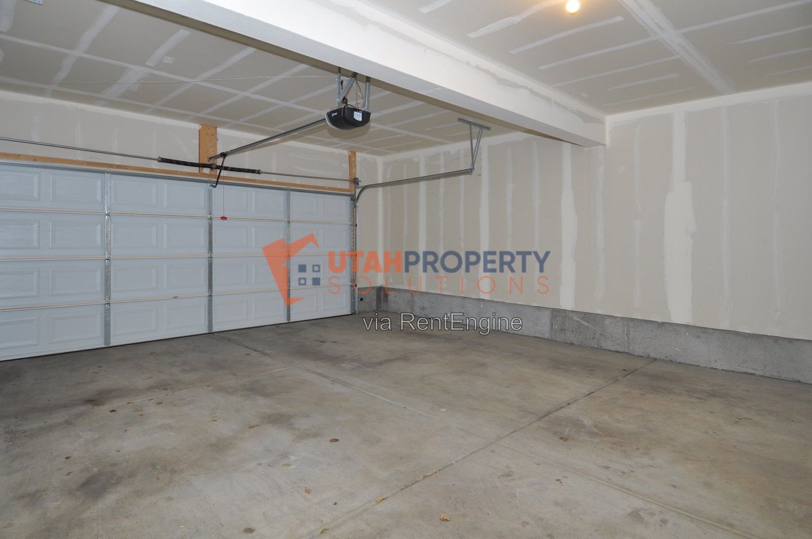 Modern Pet Friendly Townhome for Rent! property image